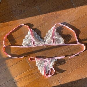 New Sexy Lingerie Lace Bralette and G-String Size Small Pink